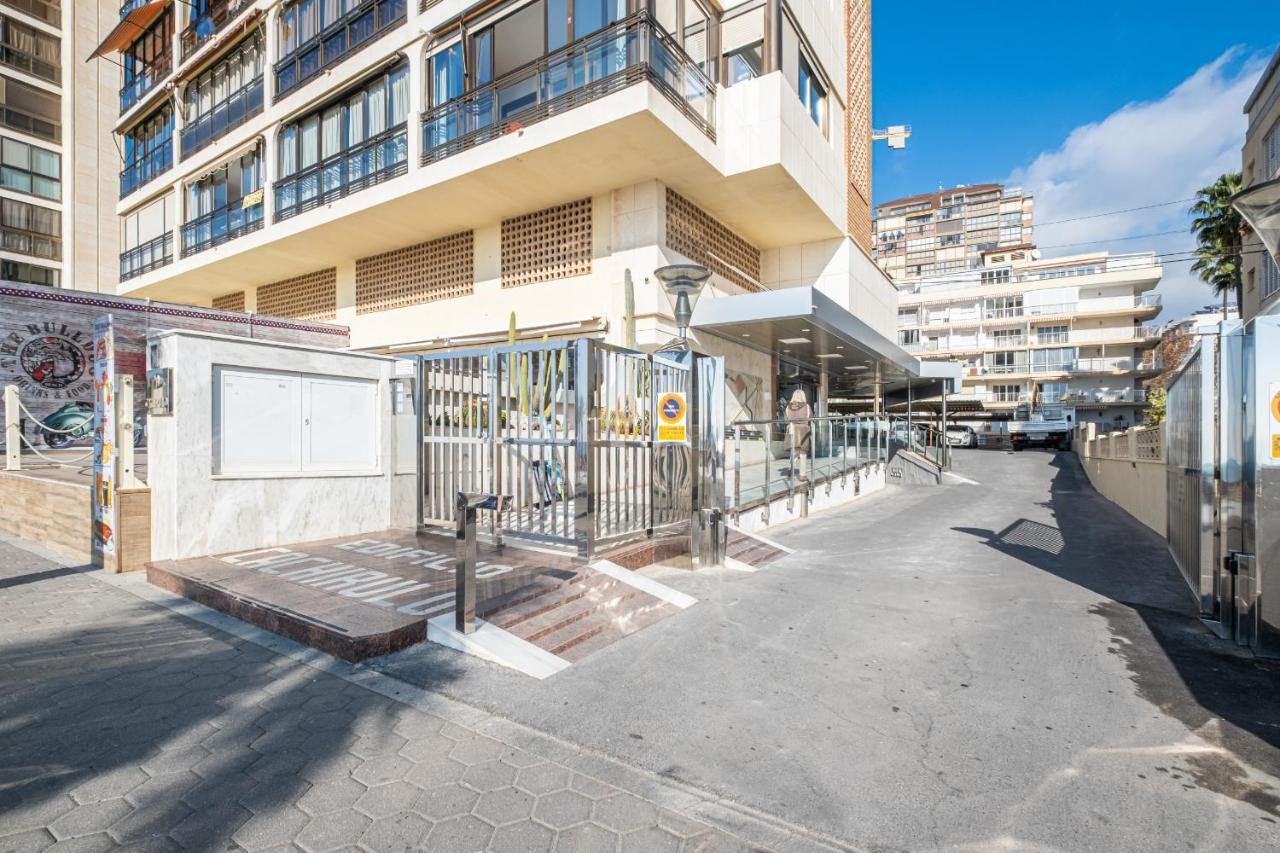 Cachirulo Deluxe 12-c Levante Apartment *