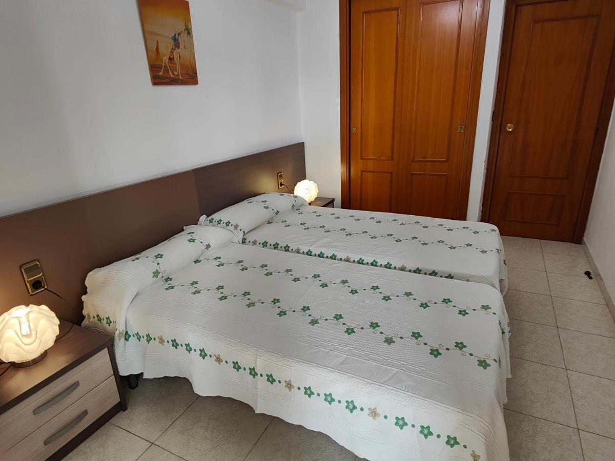 Solo Familias Domo Appartement *
