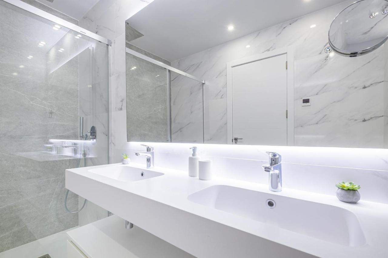Sunset Cliffs Deluxe 1054 Poniente *