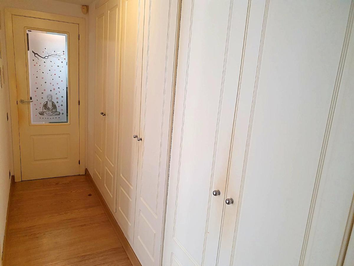 Apartment Newly Renovated Two Bedrooms In Marina *