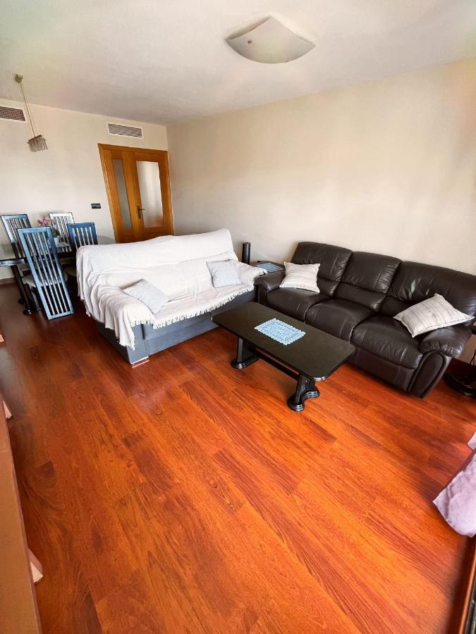 Apartment Las Marinas, Apartamento Muy Amplio Cerca De La Playa *