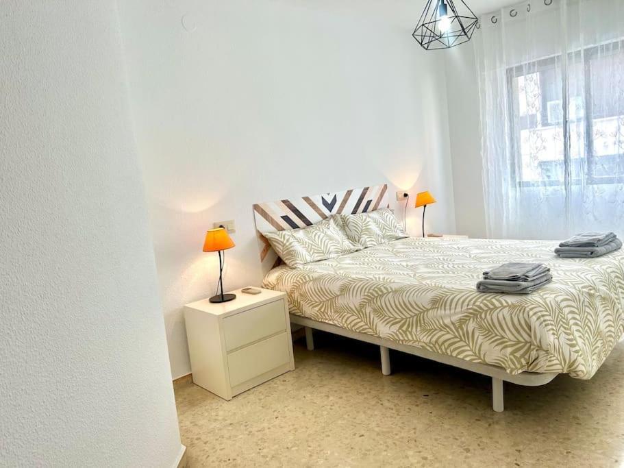 Acogedor Piso 2° Linea De Playa! Appartement