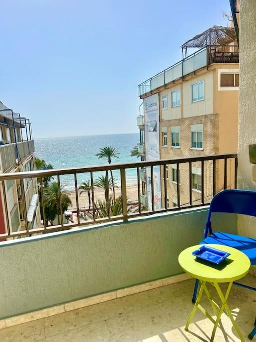 Acogedor Piso 2° Linea De Playa! *