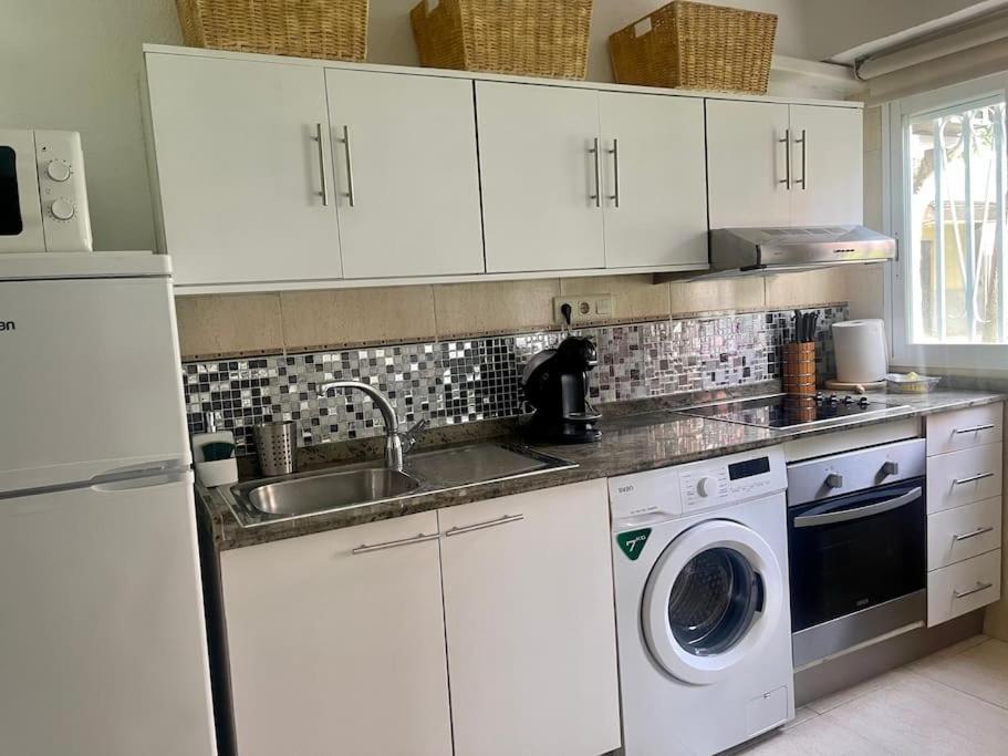 Inmejorable Ubicacion,70m Playa 70m Pueblo Apartment *