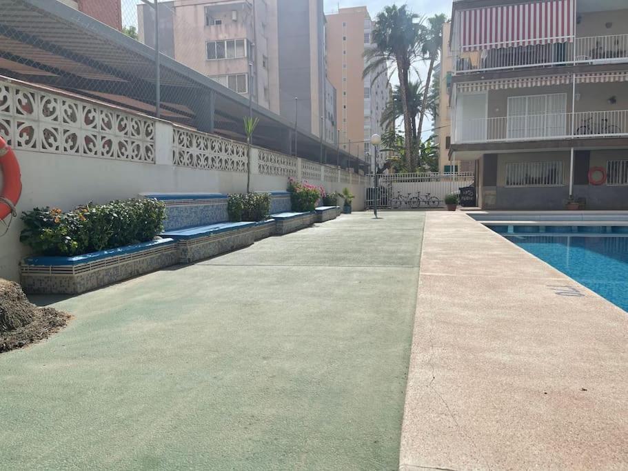 Inmejorable Ubicacion,70m Playa 70m Pueblo Apartment