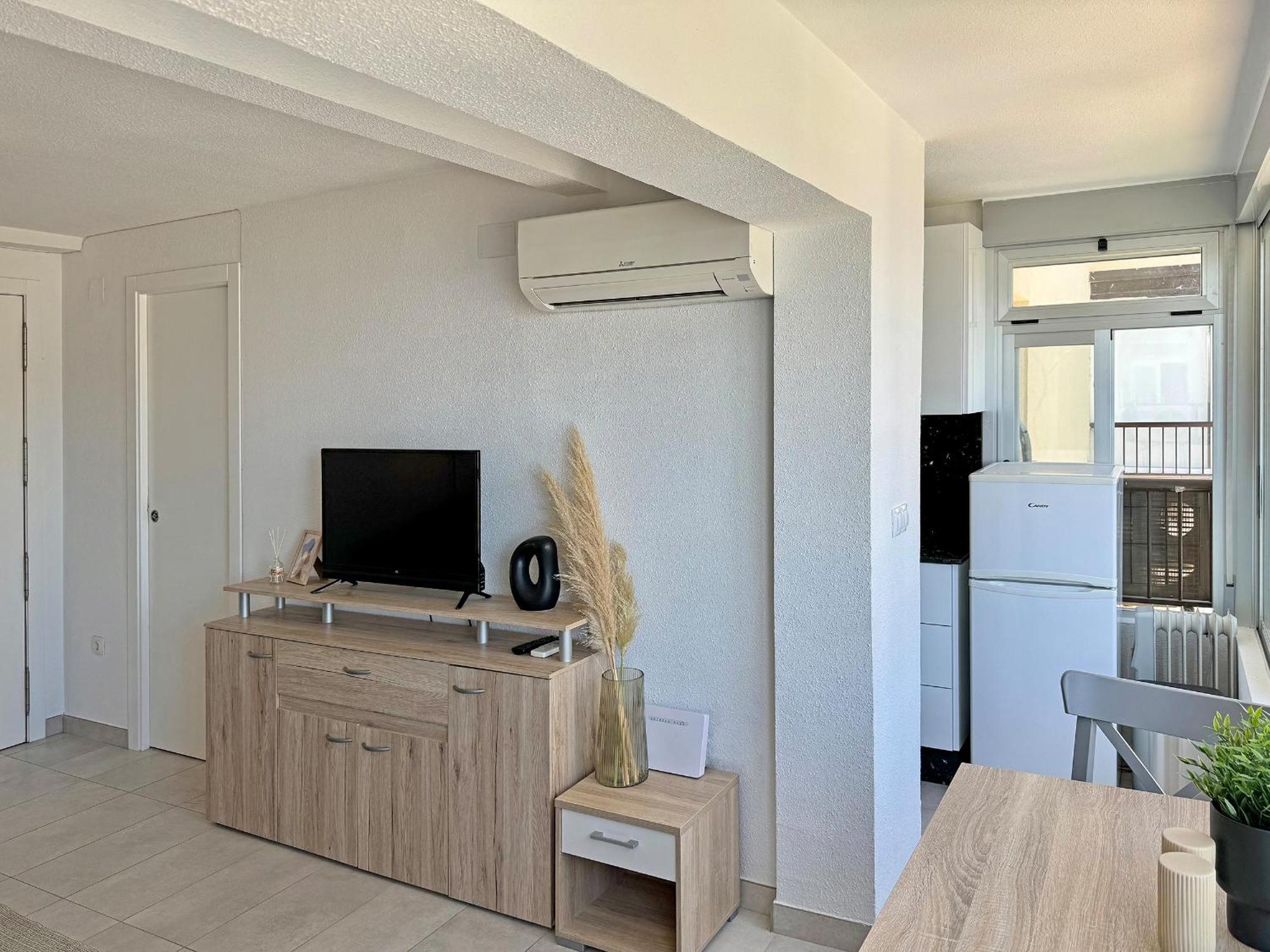 Precioso Estudio Frente La Playa Benidorm
