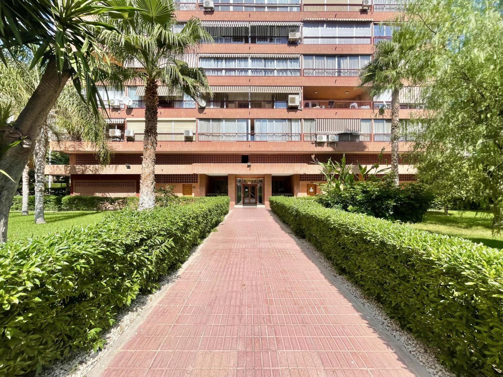 Apartment Principado Wifi, Airco, And Garden Benidorm