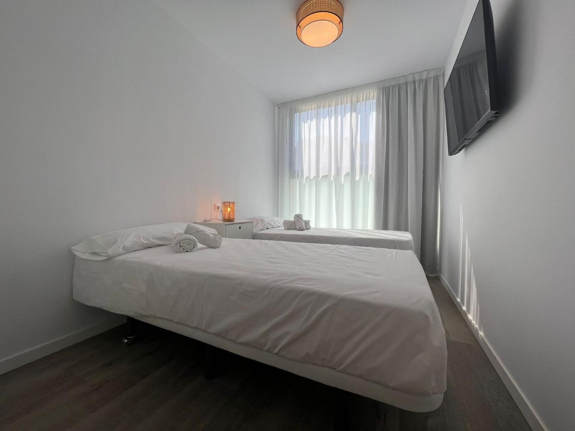 Aurea Pal 8 Y Gran Atenea Esperanto 5 * Benidorm