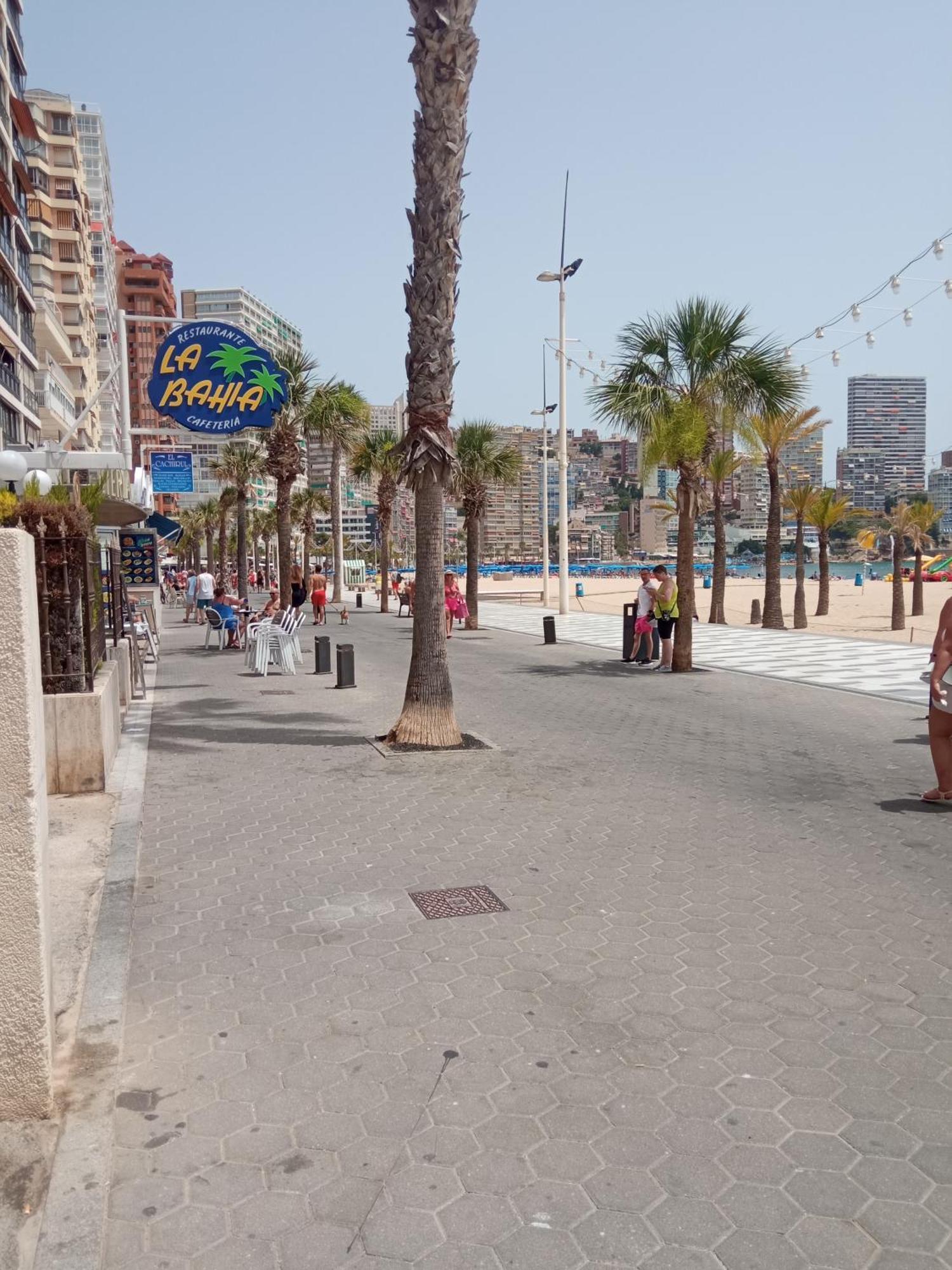 Luminoso En Primera Linea De Playa Apartment Benidorm