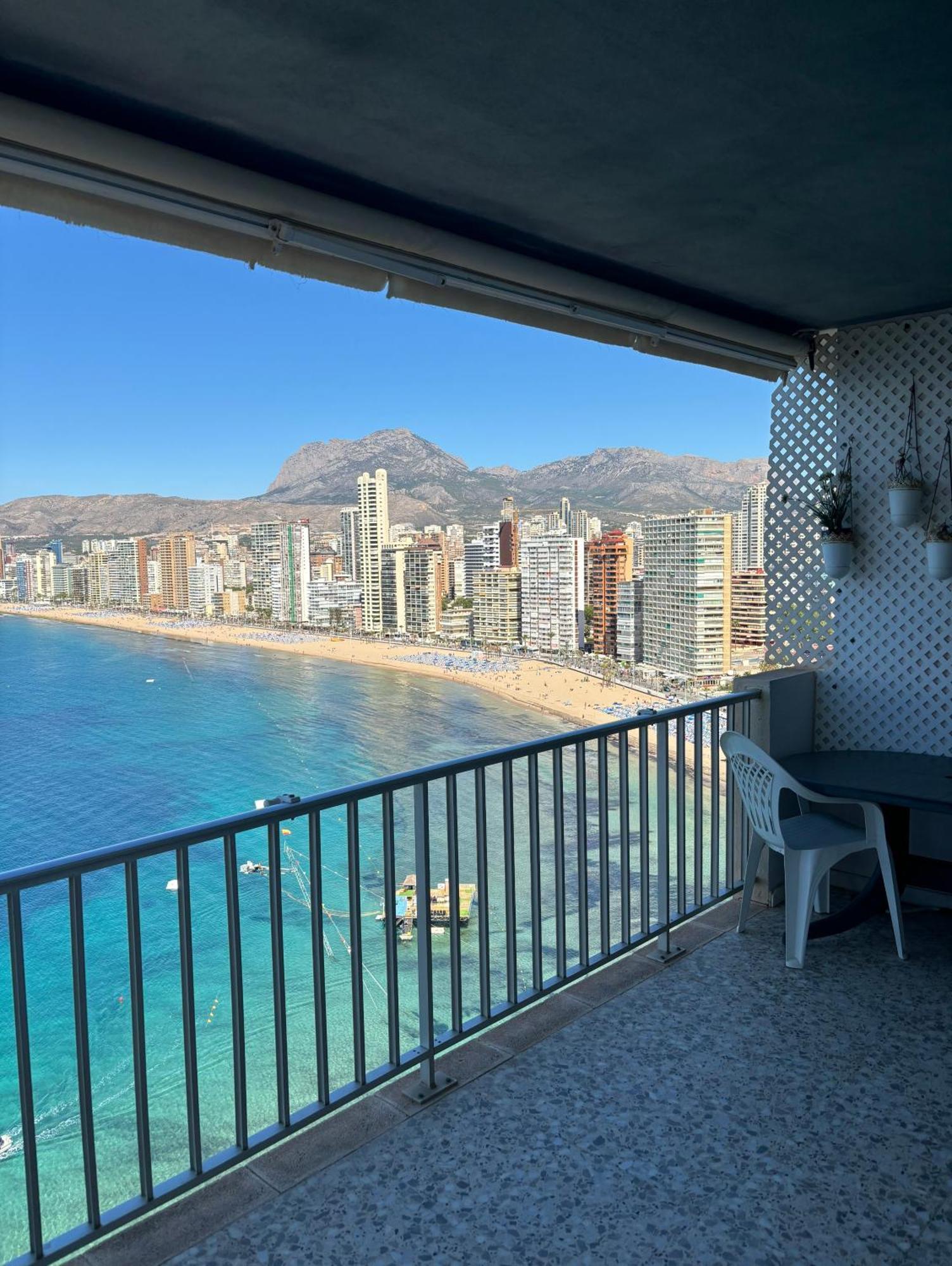 Alcalde Manuel Catalan Chana Appartement *