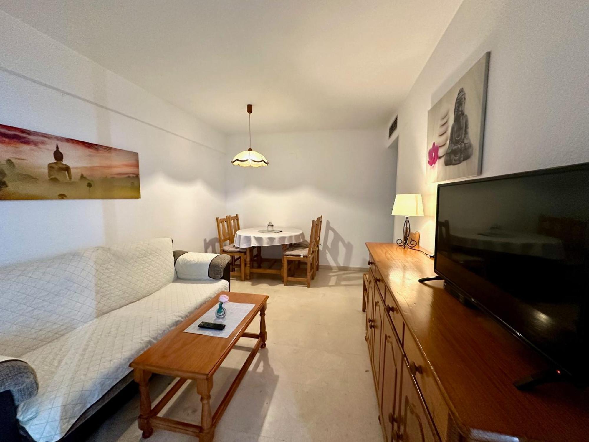 Gemelos 1 - Aloturin Apartment *
