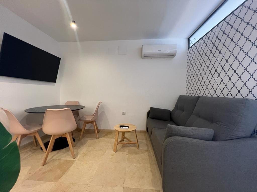 Apartment Aurea Pal 8 Y Gran Atenea Esperanto 5