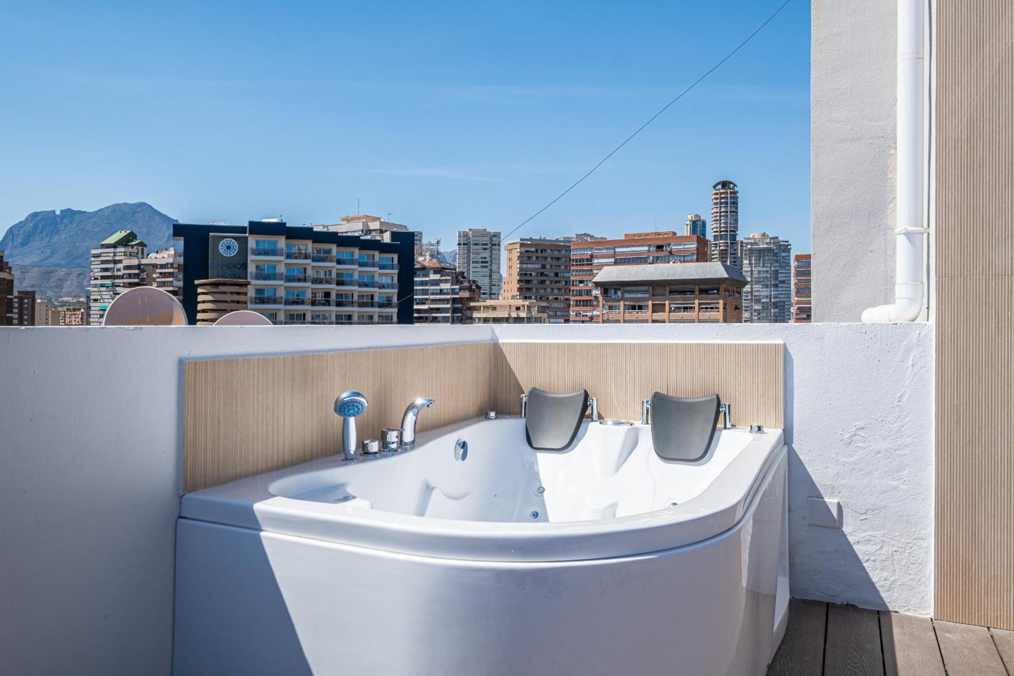 Penthouse Cervantes Sea View Levante Appartement *