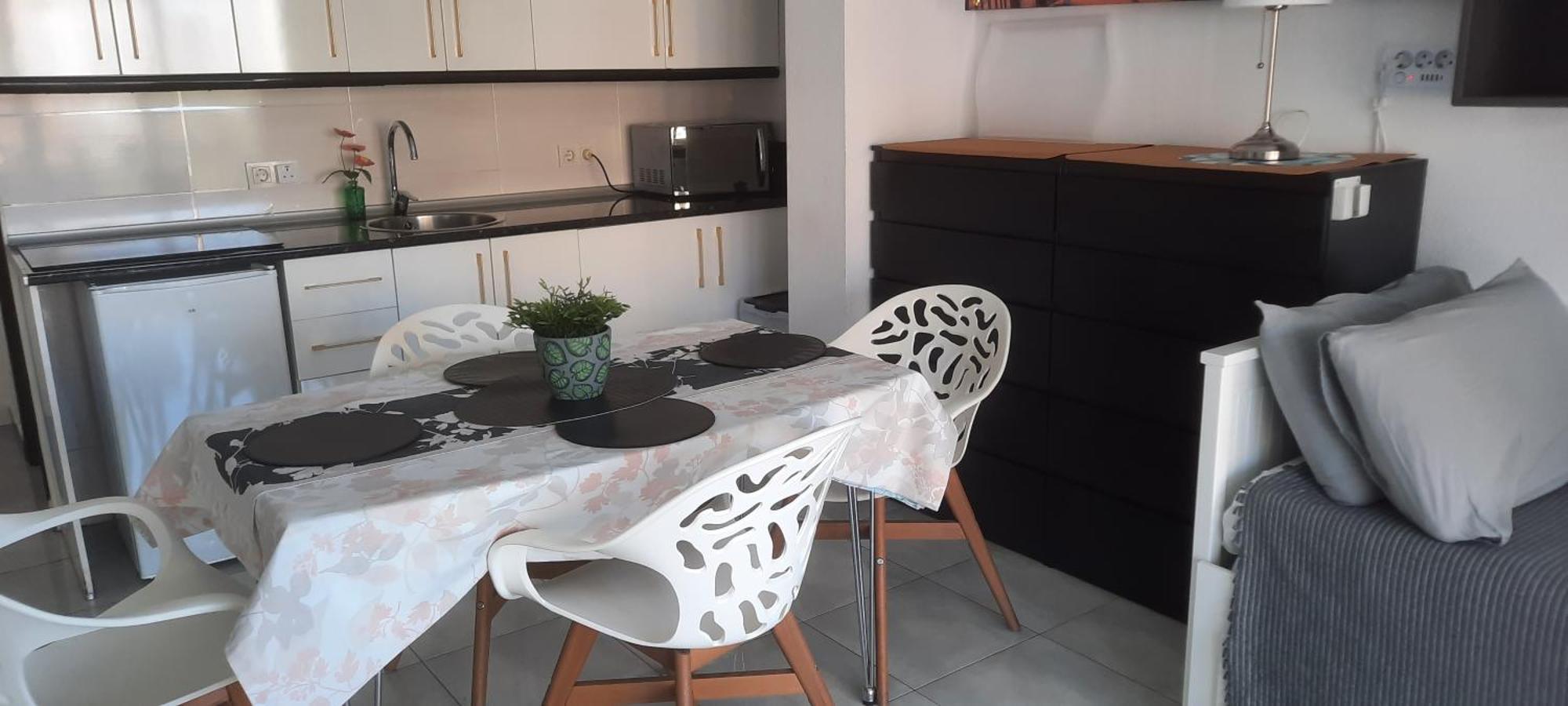 Happy Loix Wifi Aa Apartamento *