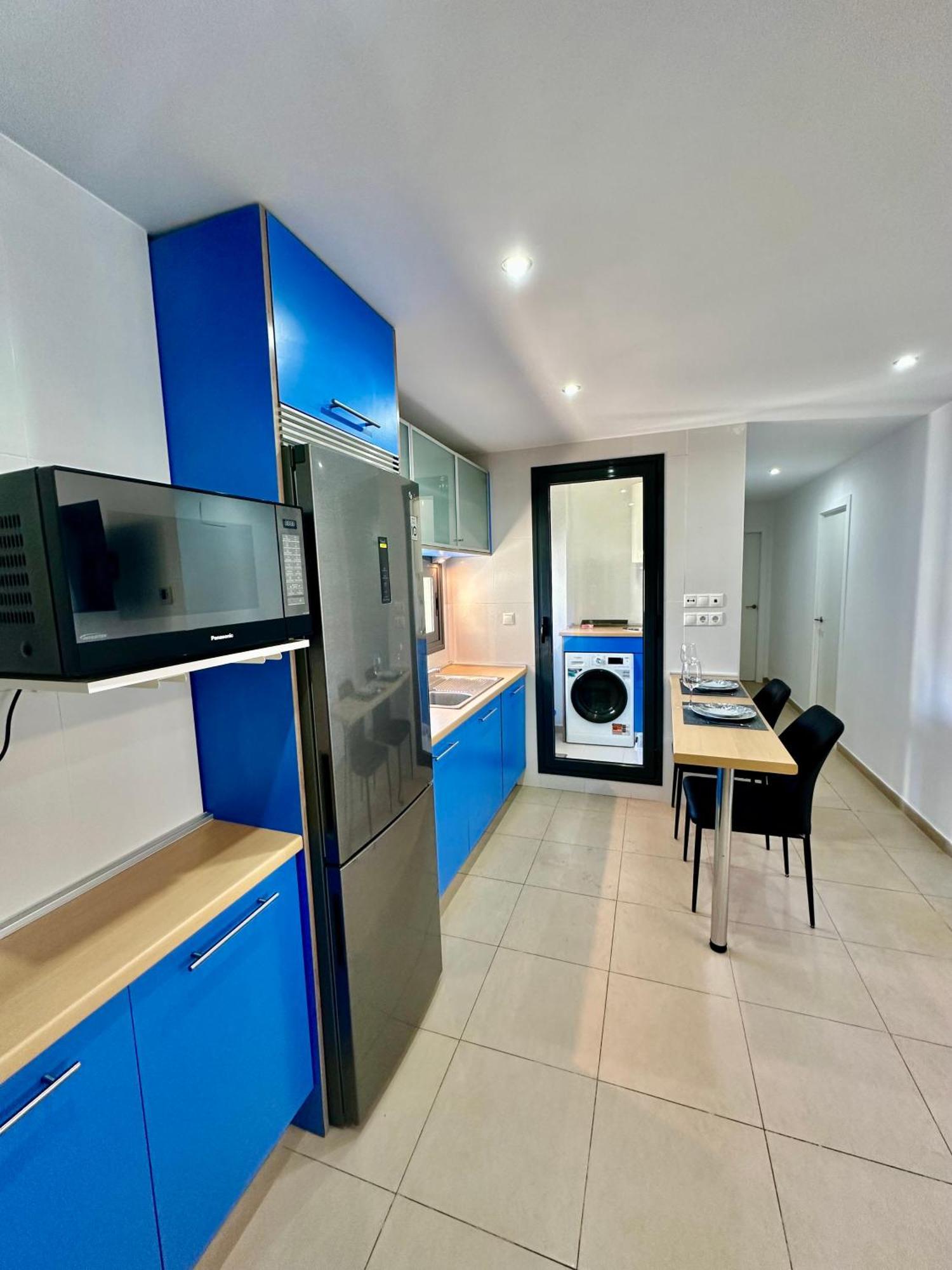 Apartment Luxury 3 Bdr By The Beach Benidorm