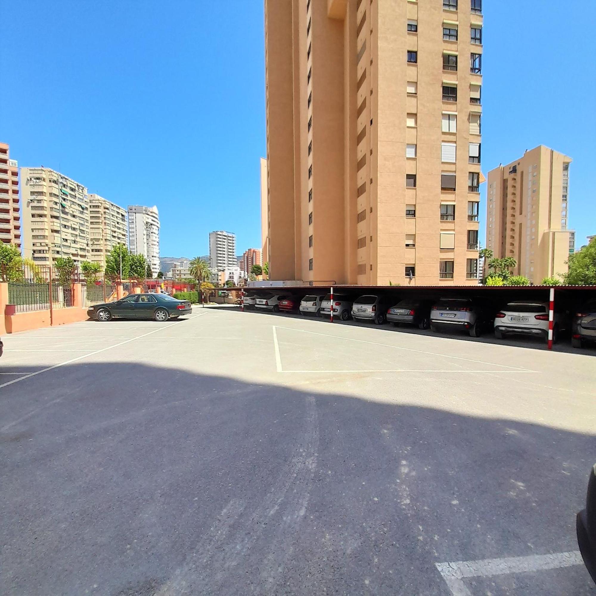 Alhambra Rincon De Loix Benidorm-sea View-free Parking, Wi-fi, Pool, New Air Conditioning Apartment *