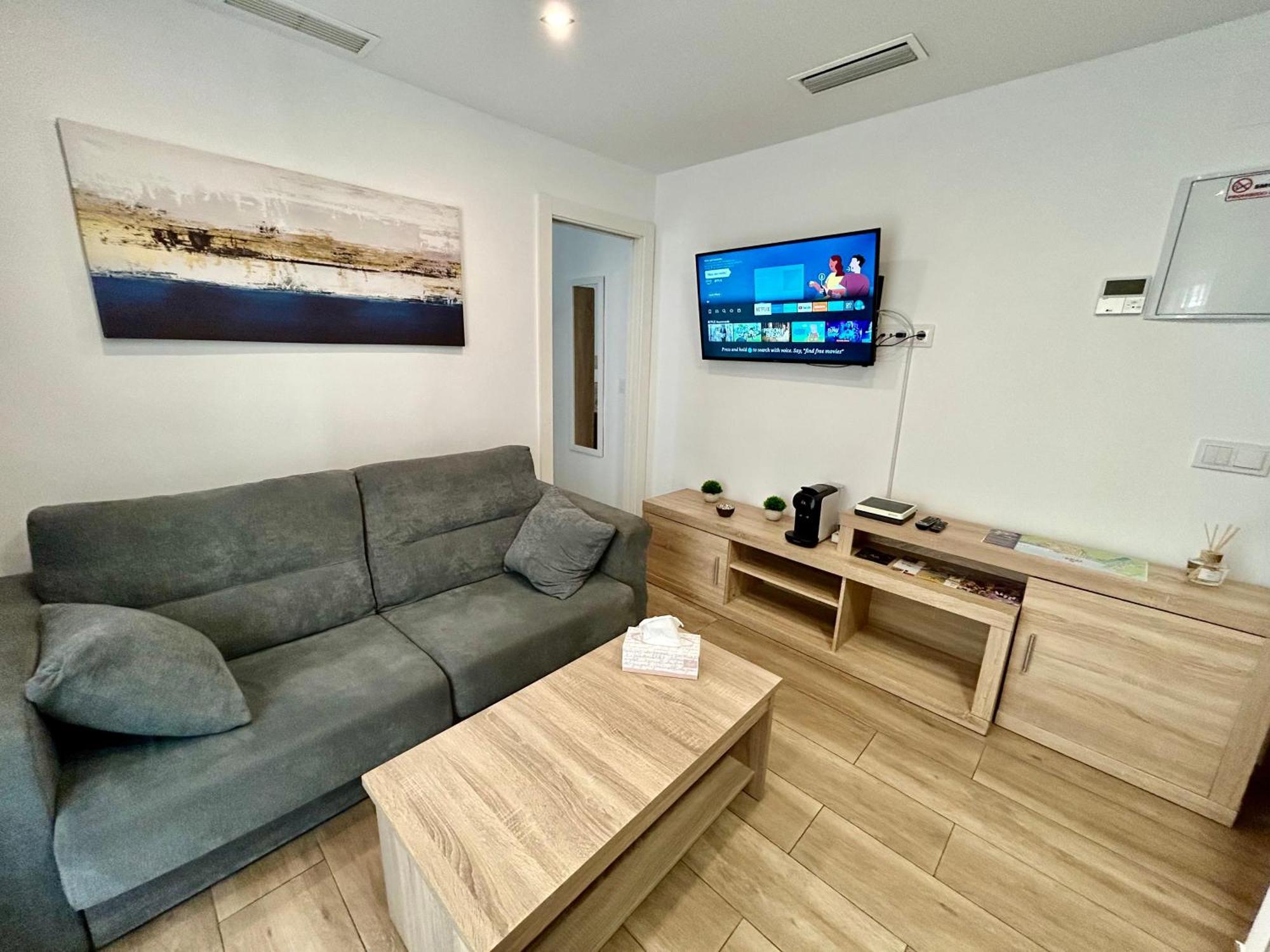 Apartamento Casa De La Playa In The Old Town Of *