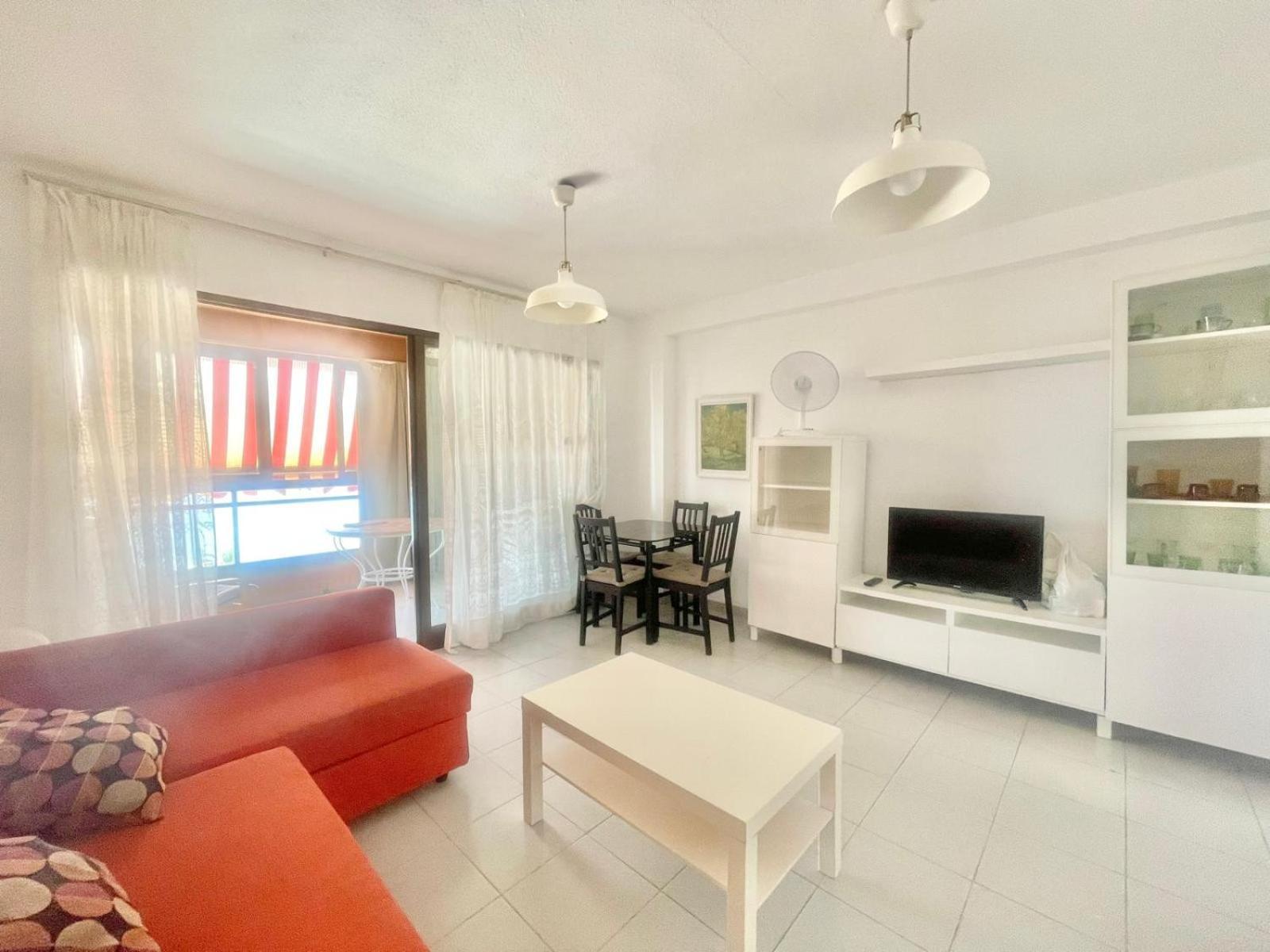 Seafront Poniente Apartamento *