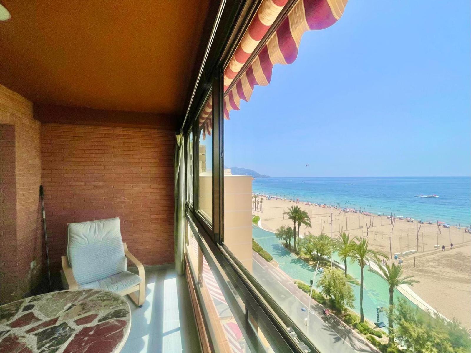 Apartamento Seafront Poniente Benidorm