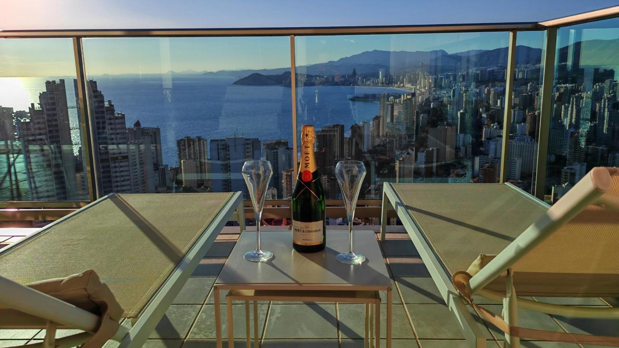 Skyline Floor 28 Sea Views * Benidorm