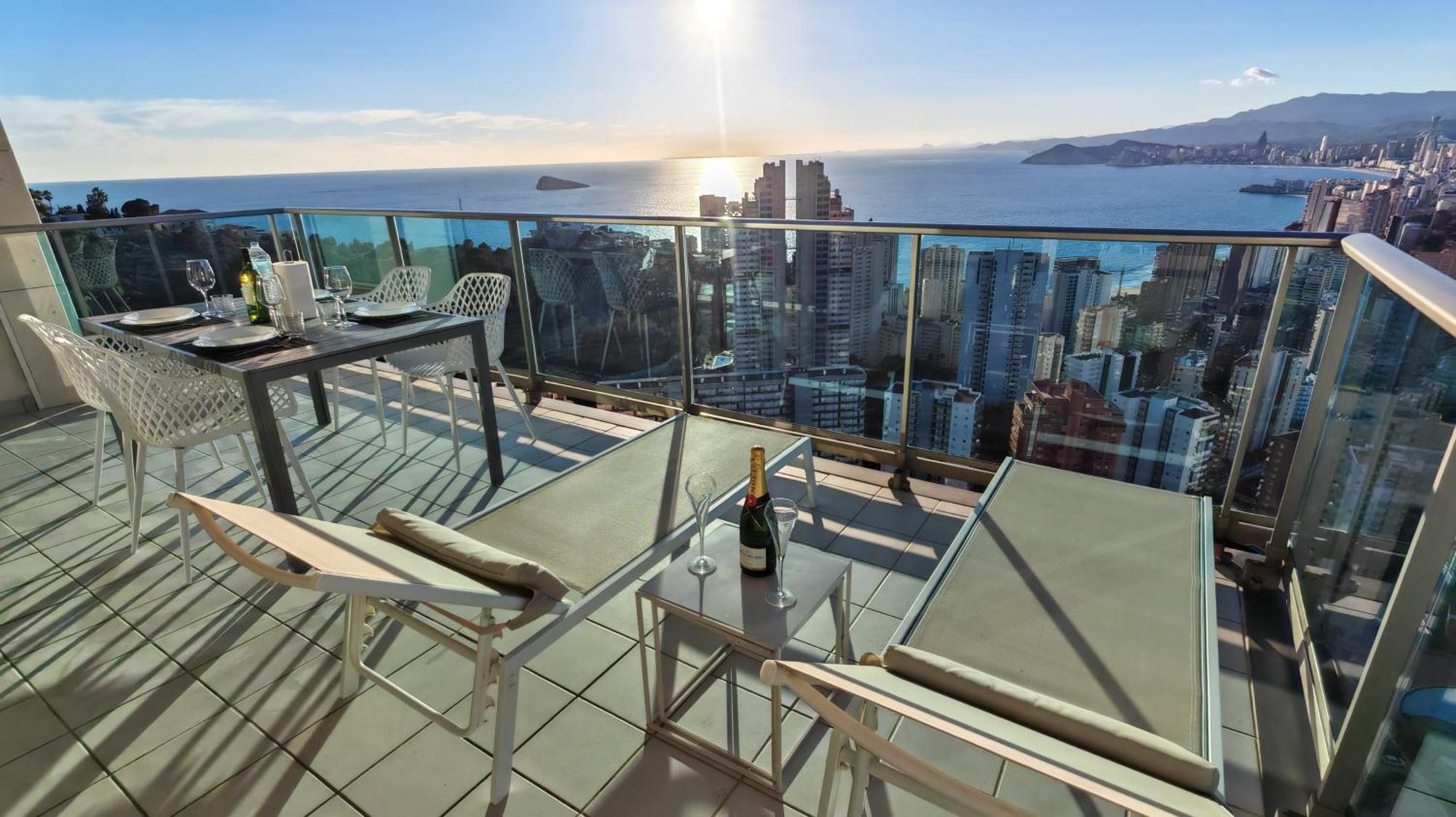 Skyline Floor 28 Sea Views