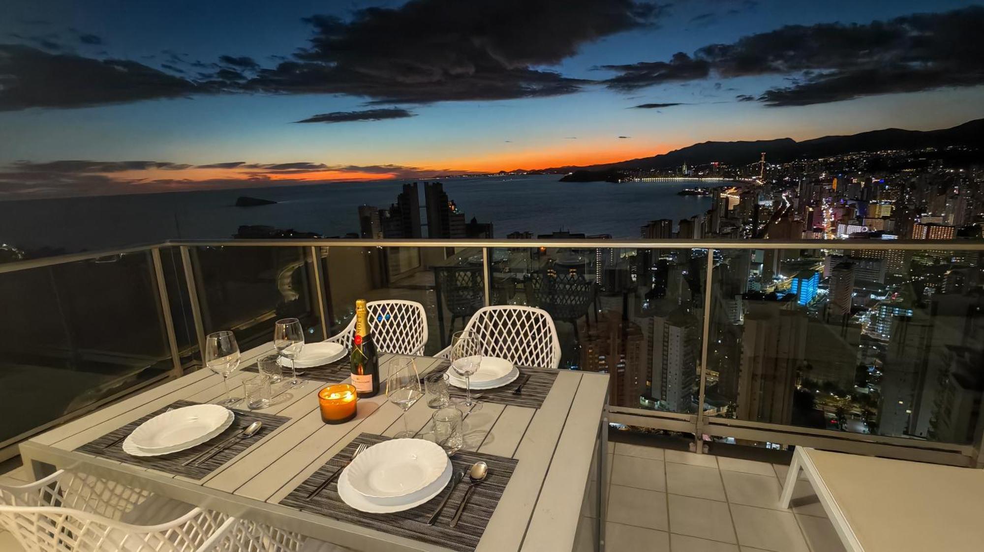 Skyline Floor 28 Sea Views Appartement