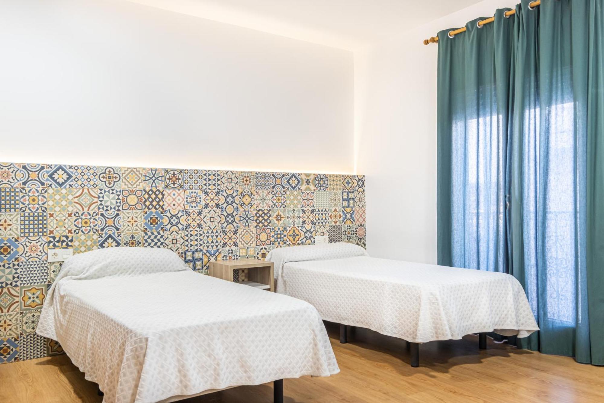 El Castell - Adults Only Apartment