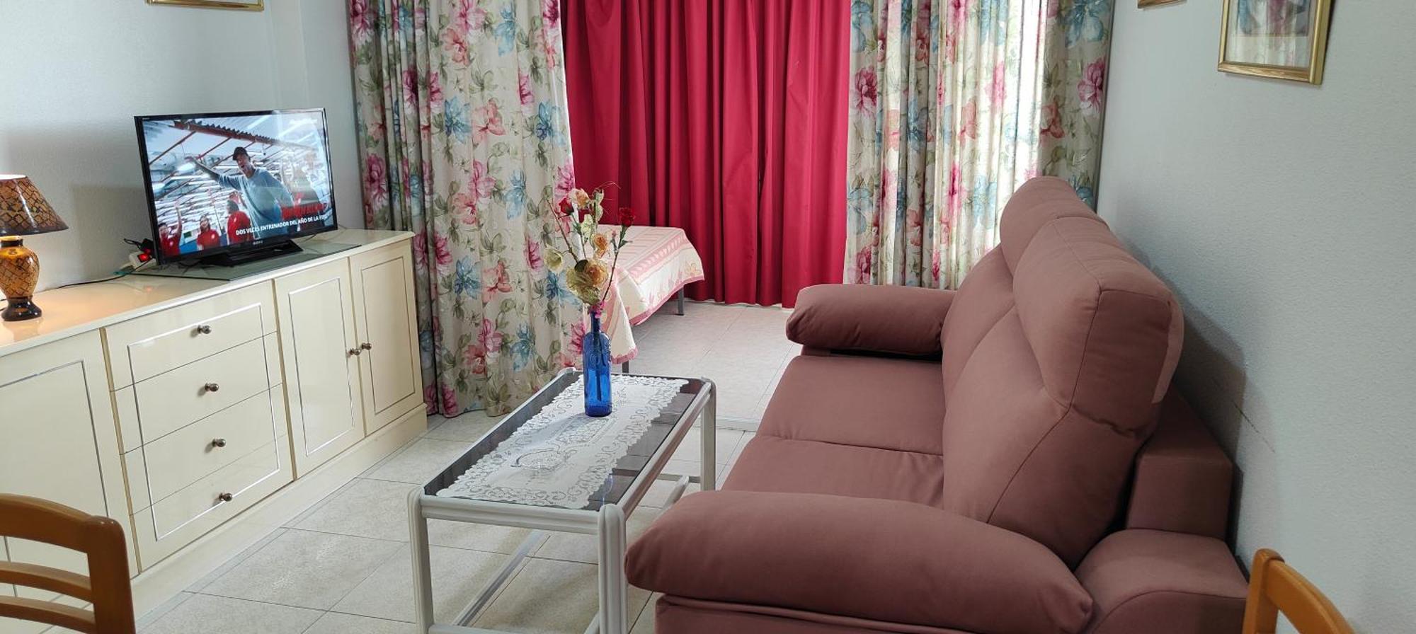 Solo Familias Domo Appartement