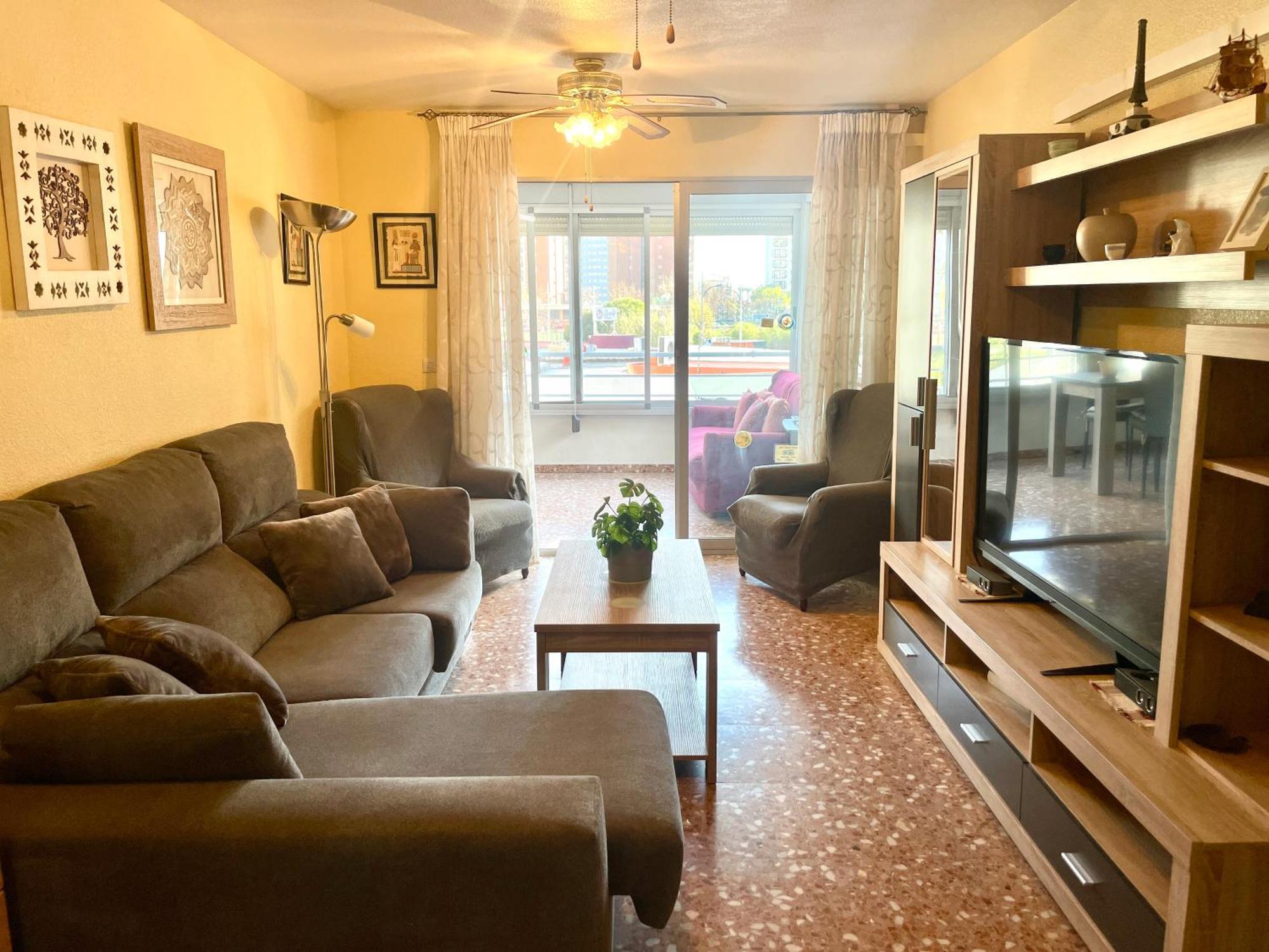 Apartment Amplio Con Piscina Y Pistas De Tenis En *
