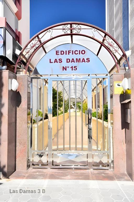 Damas Premium 23f Front - Pool & Parking *