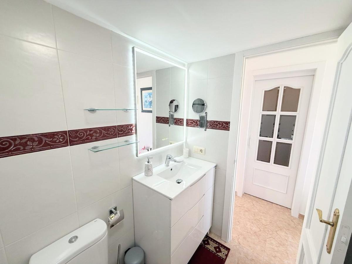 Appartement Apartamento A Estrenar Con Vistas A La Playa De Levante Con Plaza De Garaje *