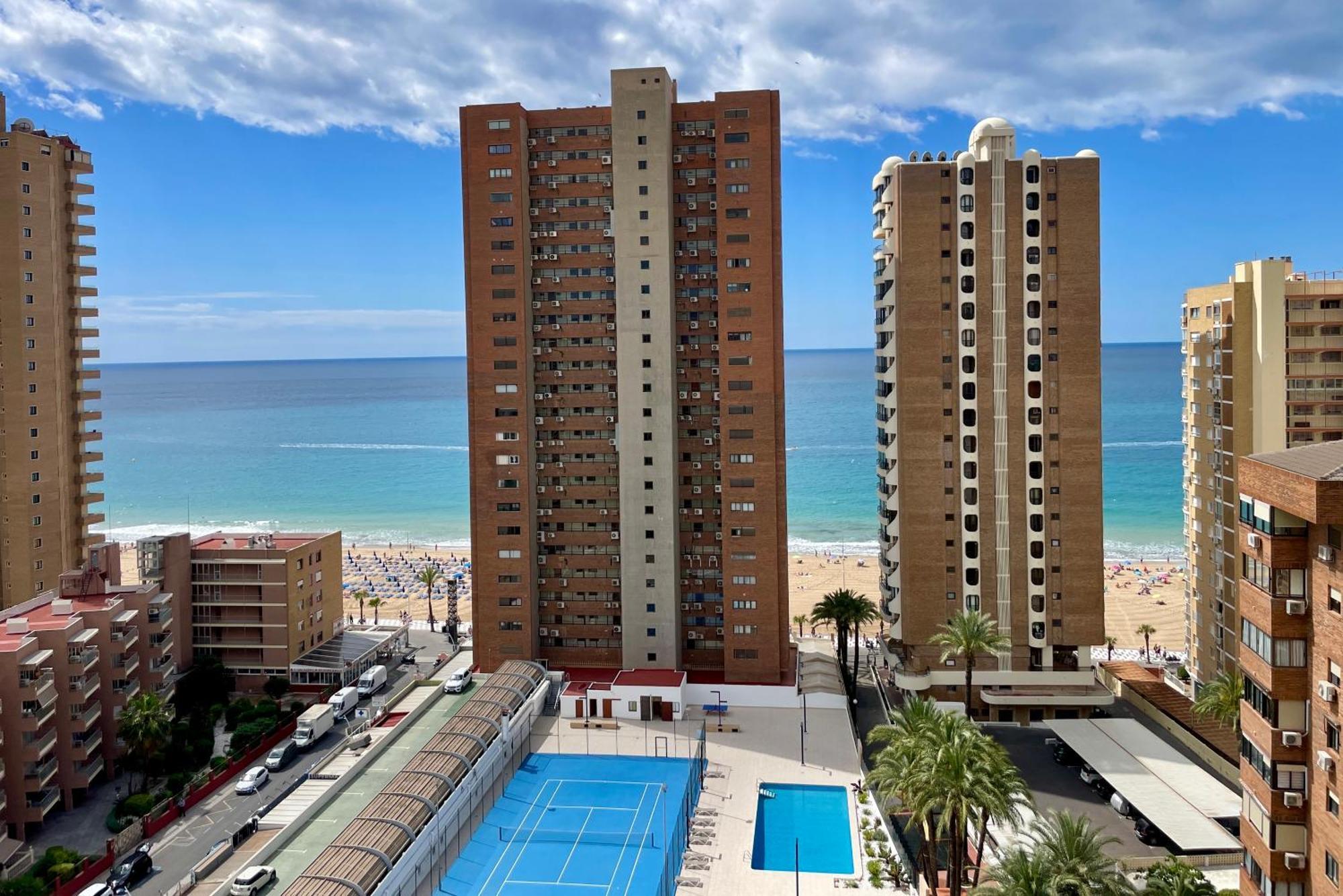 Apartment At Caballos, Sea View With Pool And Parking Benidorm