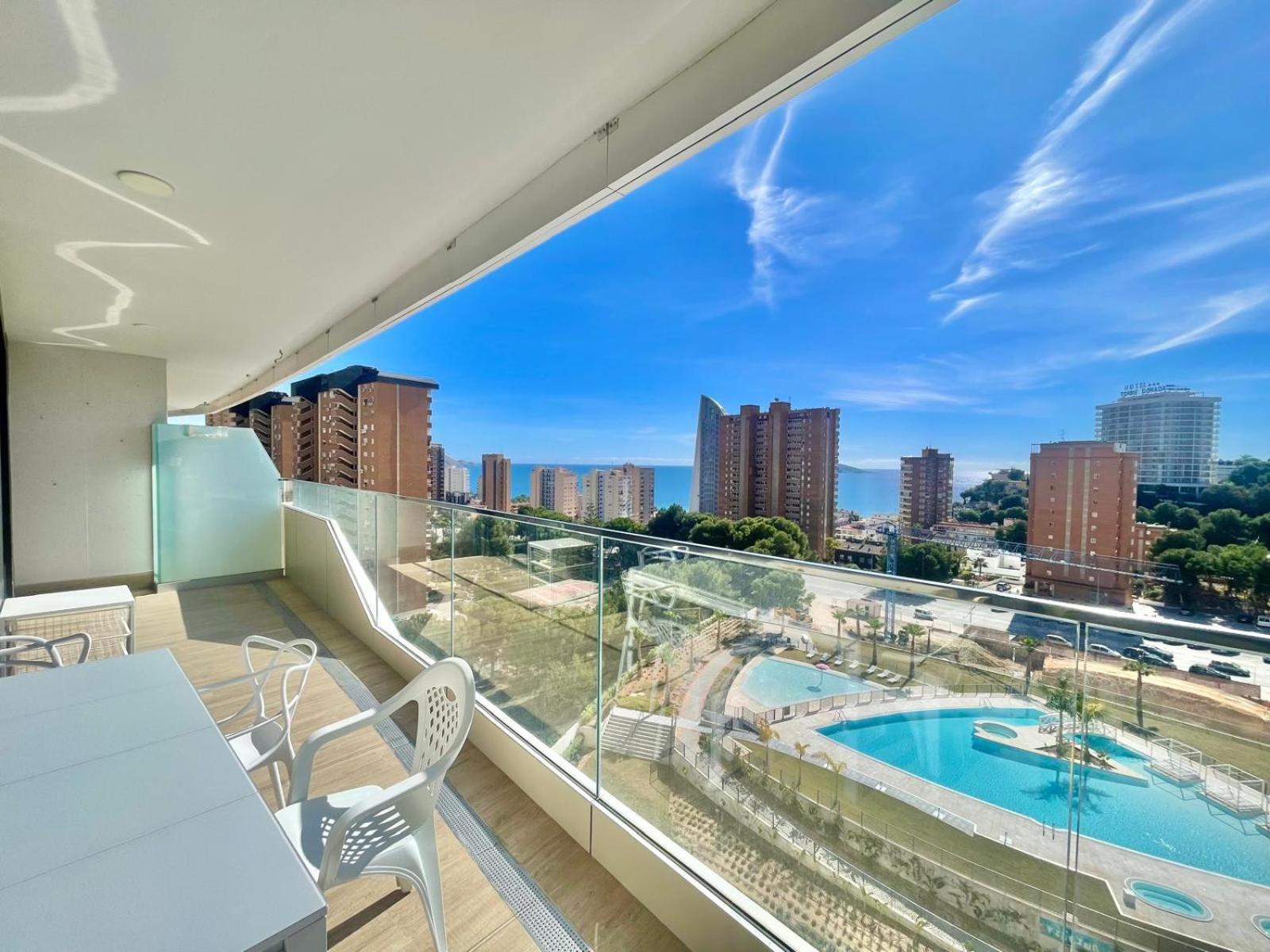 Luxury Poniente Appartement *