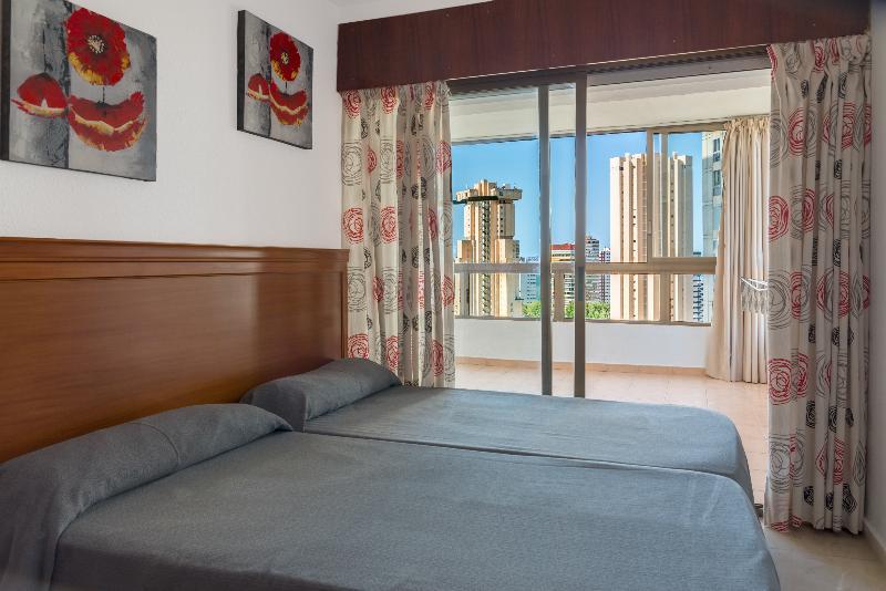 Gemelos Iv Hotel