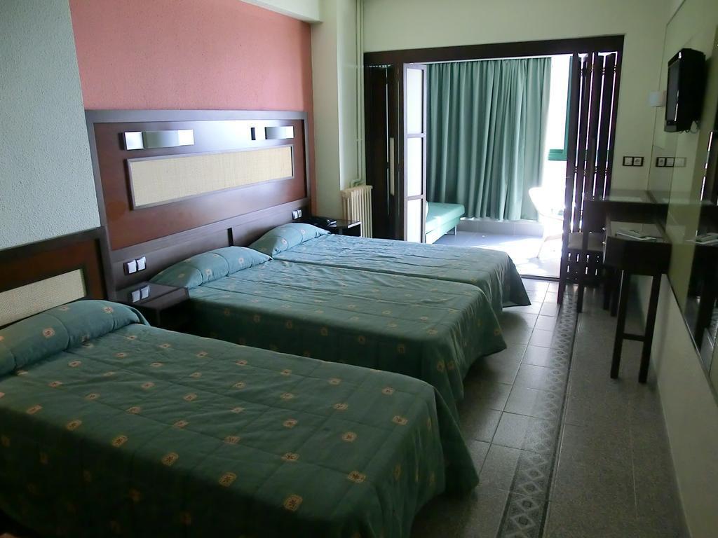 Hotel Kaktus Benikaktus 3*