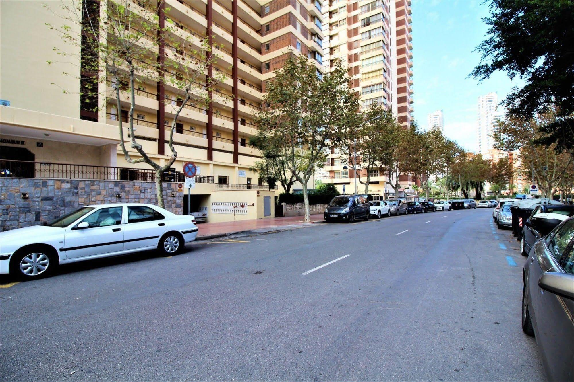 Acuarium 3 *