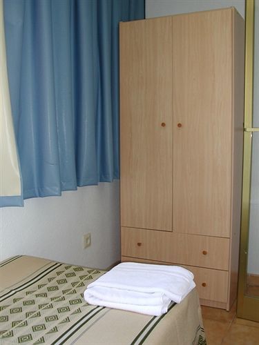 Torre Gerona 2*