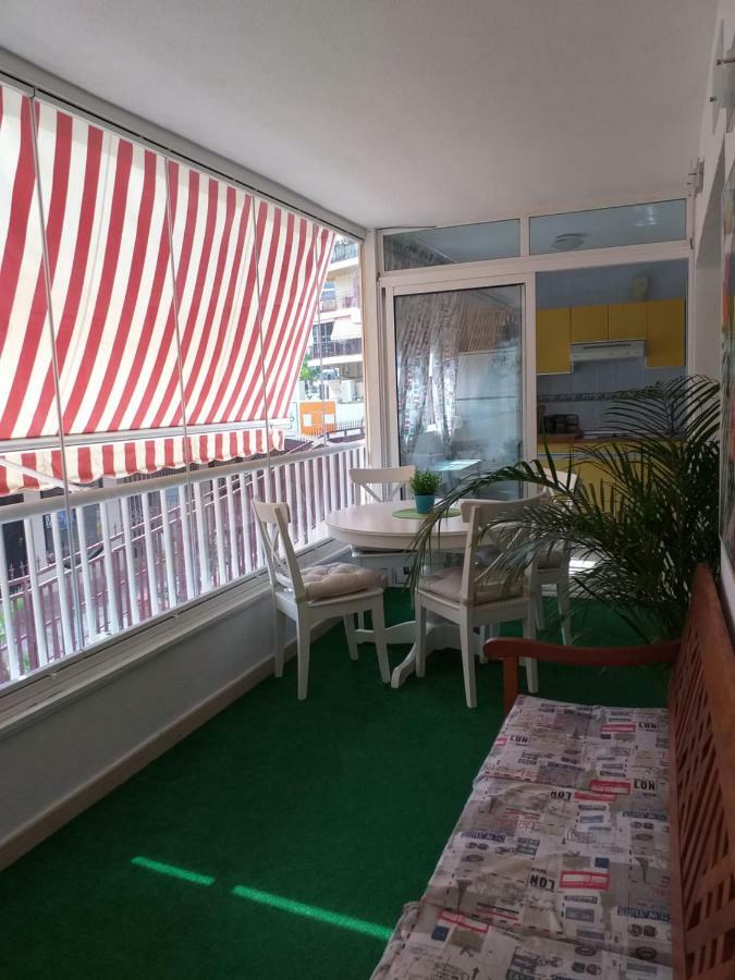 Apartamento Mediterraneo Beach Apartment *