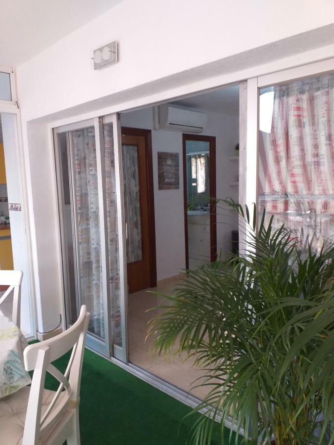 Apartamento Mediterraneo Beach Apartment