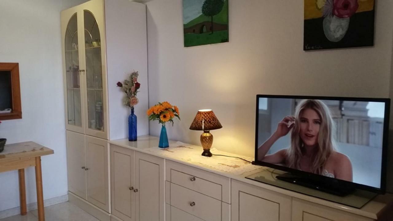 Solo Familias Domo Appartement