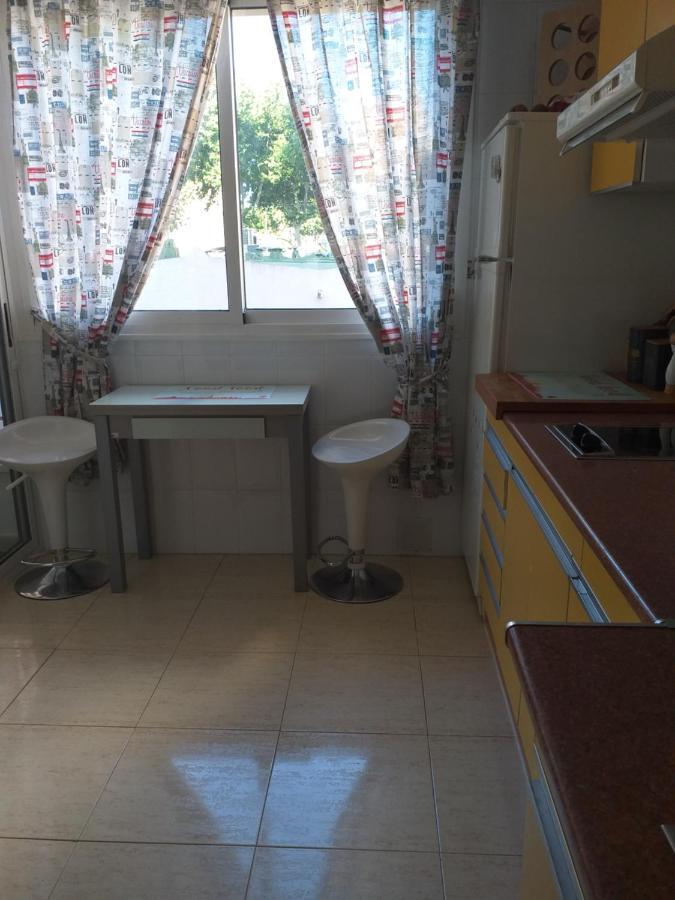Apartamento Mediterraneo Beach Apartment *