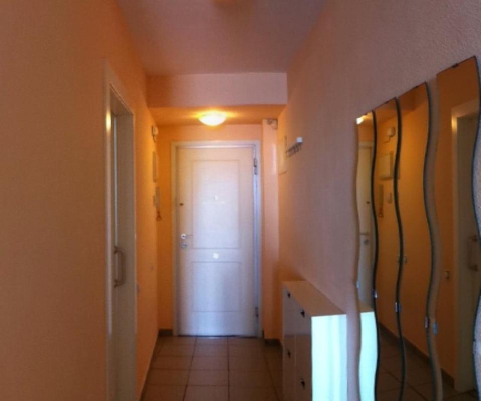 Piso En La Primera Linea Del Mar Con 2 Apartamento